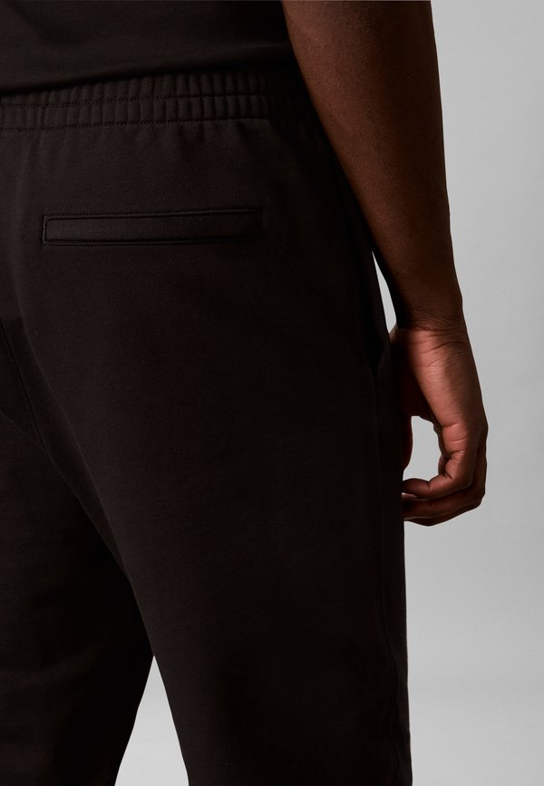 Calvin Klein GRAPHIC UNISEX