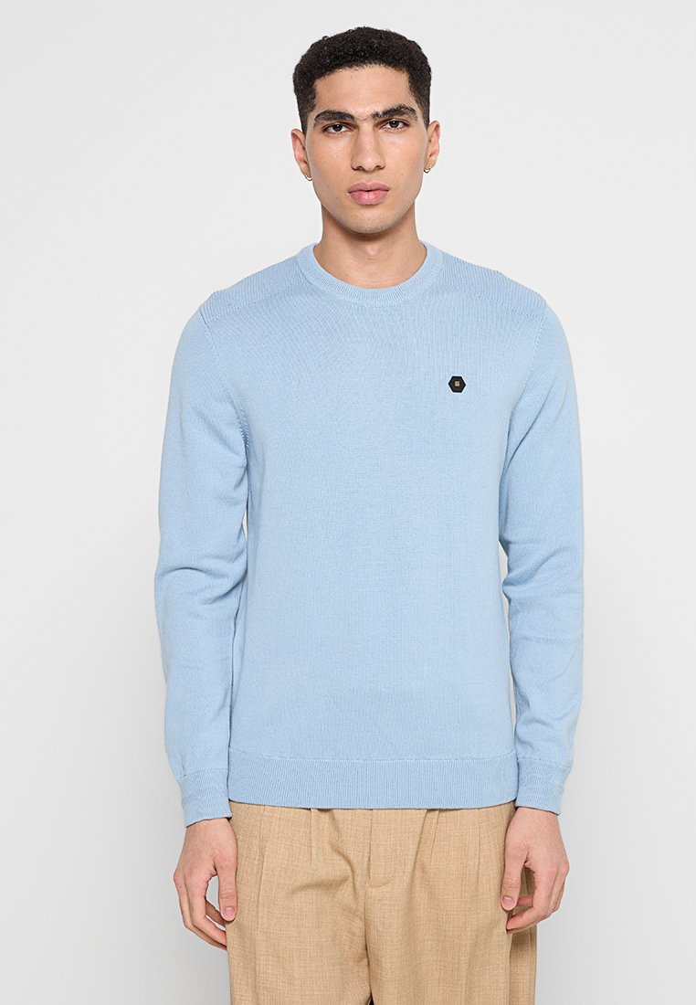 NO EXCESS Strickpullover Media 1