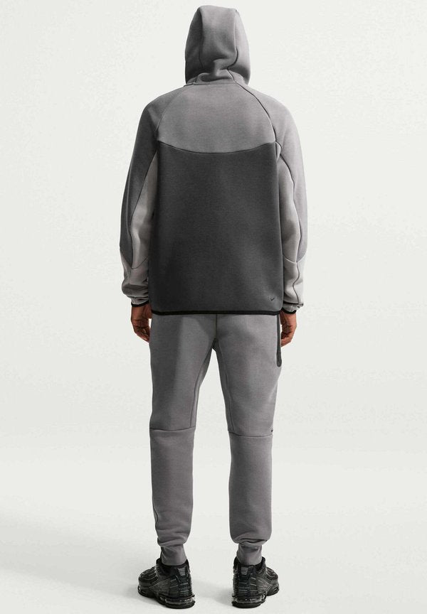 Nike Sportswear M NK TCH FLC JGGR