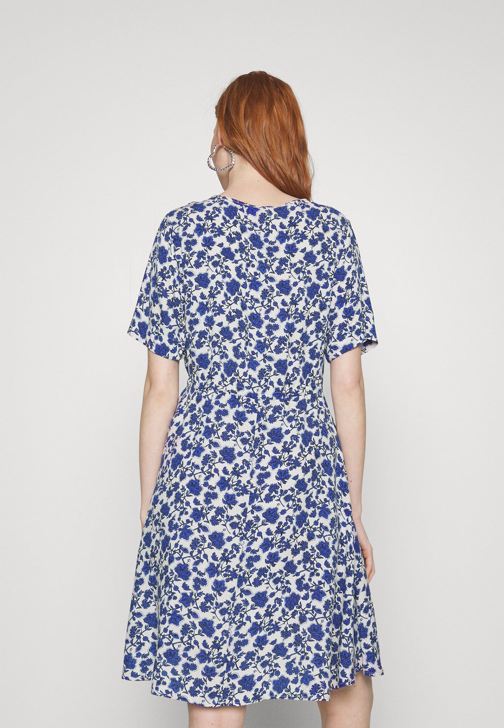 ONLVIOLA BUTTON DRESS Media 4