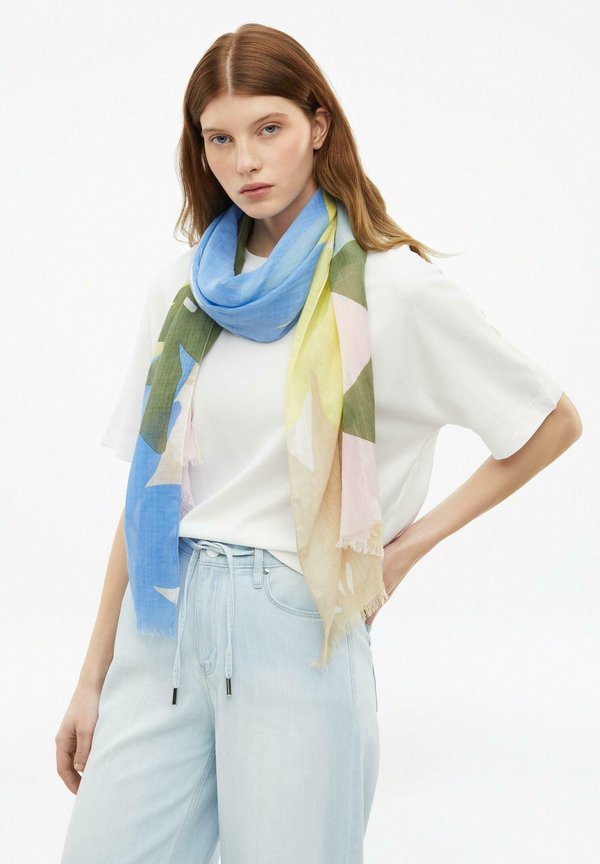 s.Oliver TUCH - Scarf - olivgrün