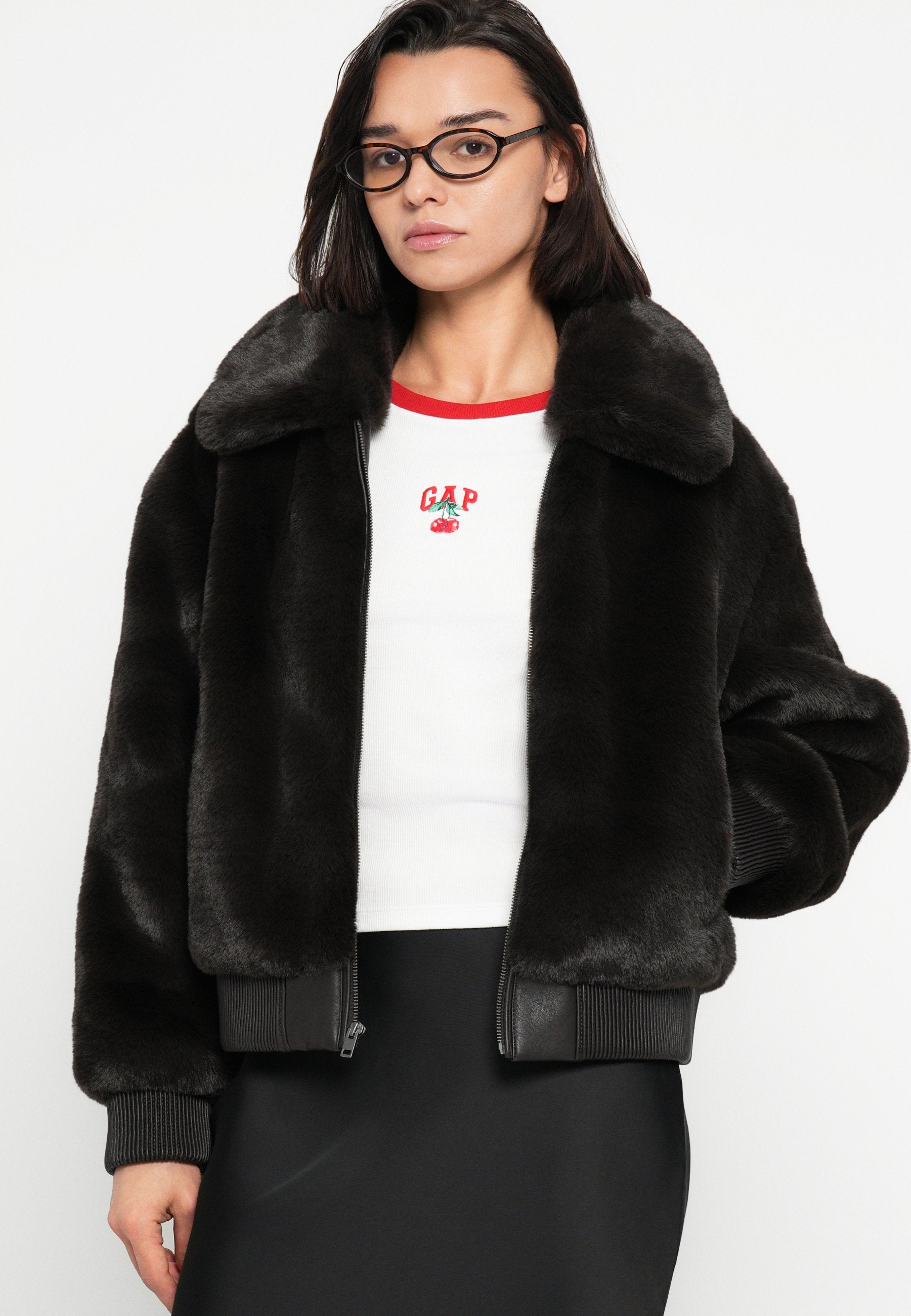 GAP CROPPED