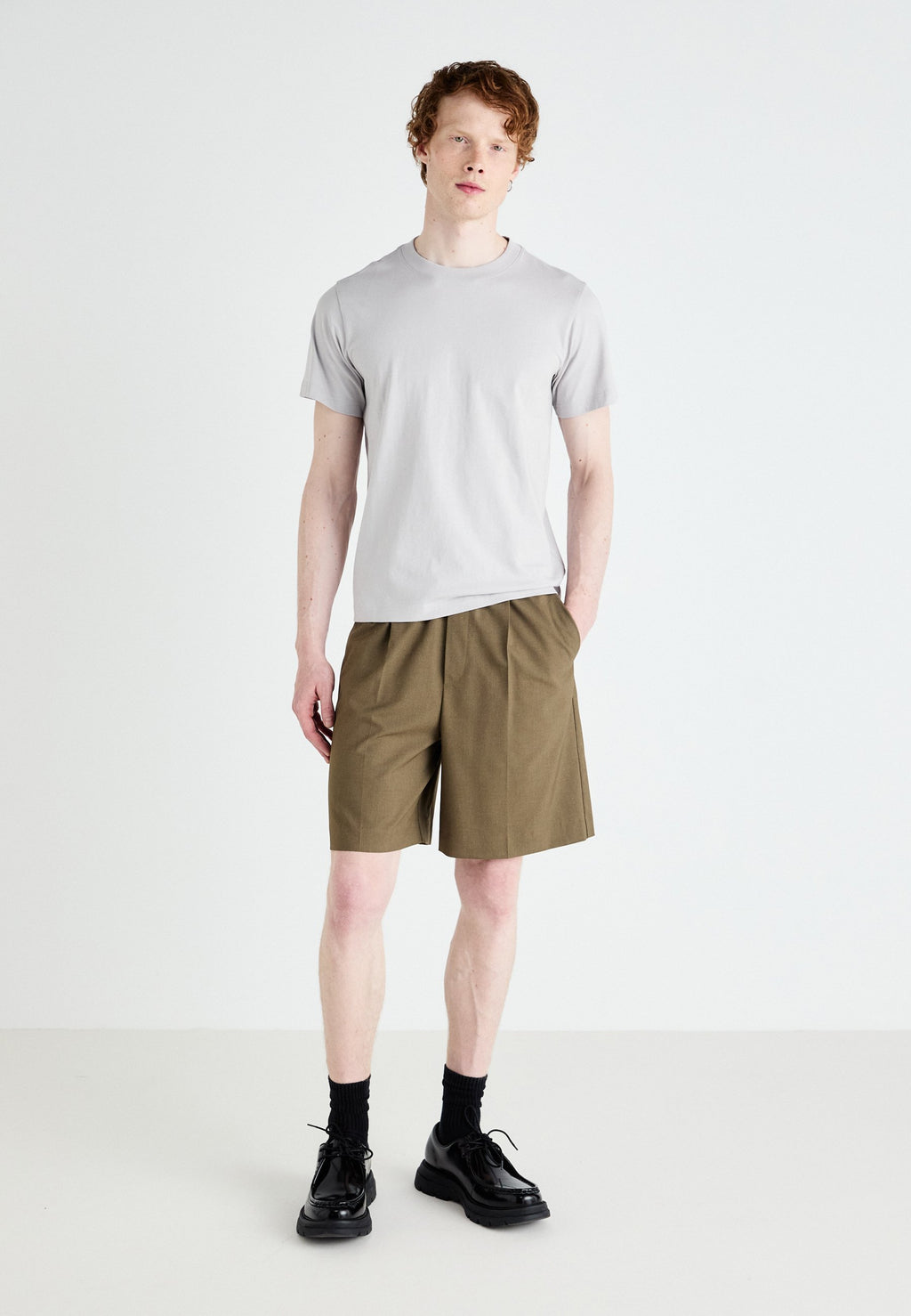 Weekday DION LOOSE