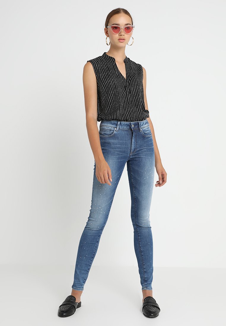 STAR SHAPE HIGH SUPER SKINNY Media 2