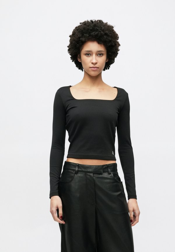 Guess Jeans ACTIVE SQUARE NECK TEE