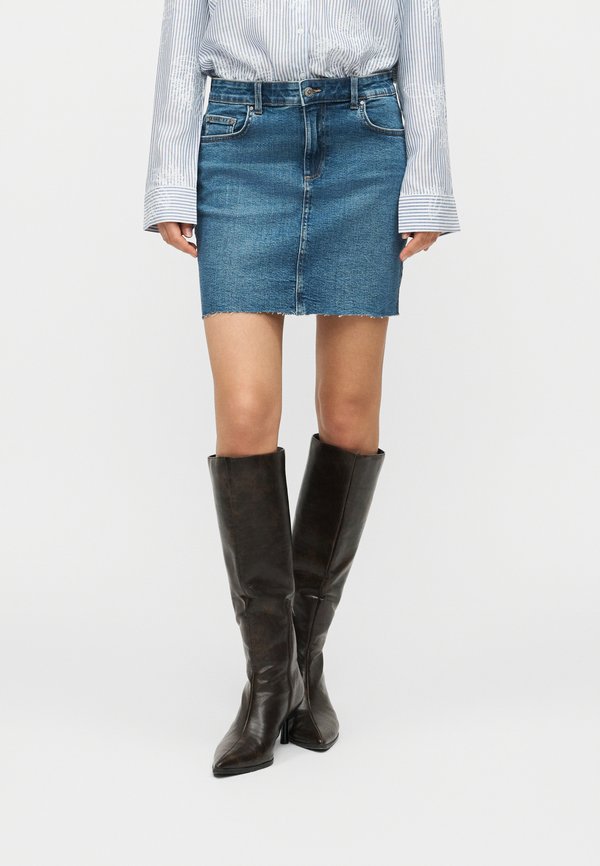 ONLY ONLLOLA SKIRT  - Denim skirt - medium blue denim
