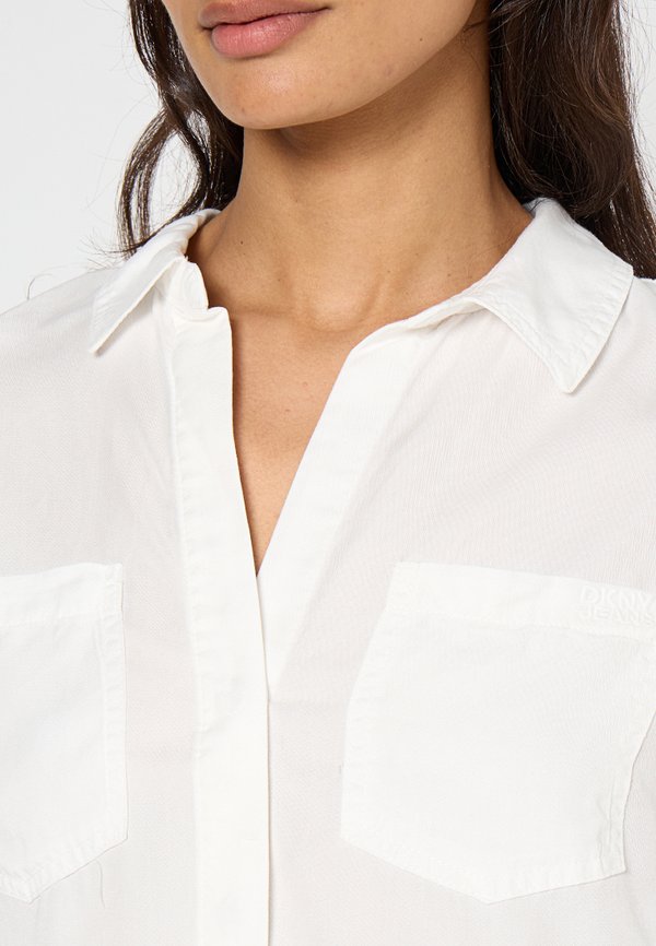 DKNY