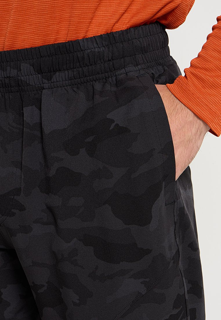 Under Armour UNSTOPPABLE LOOSE FIT