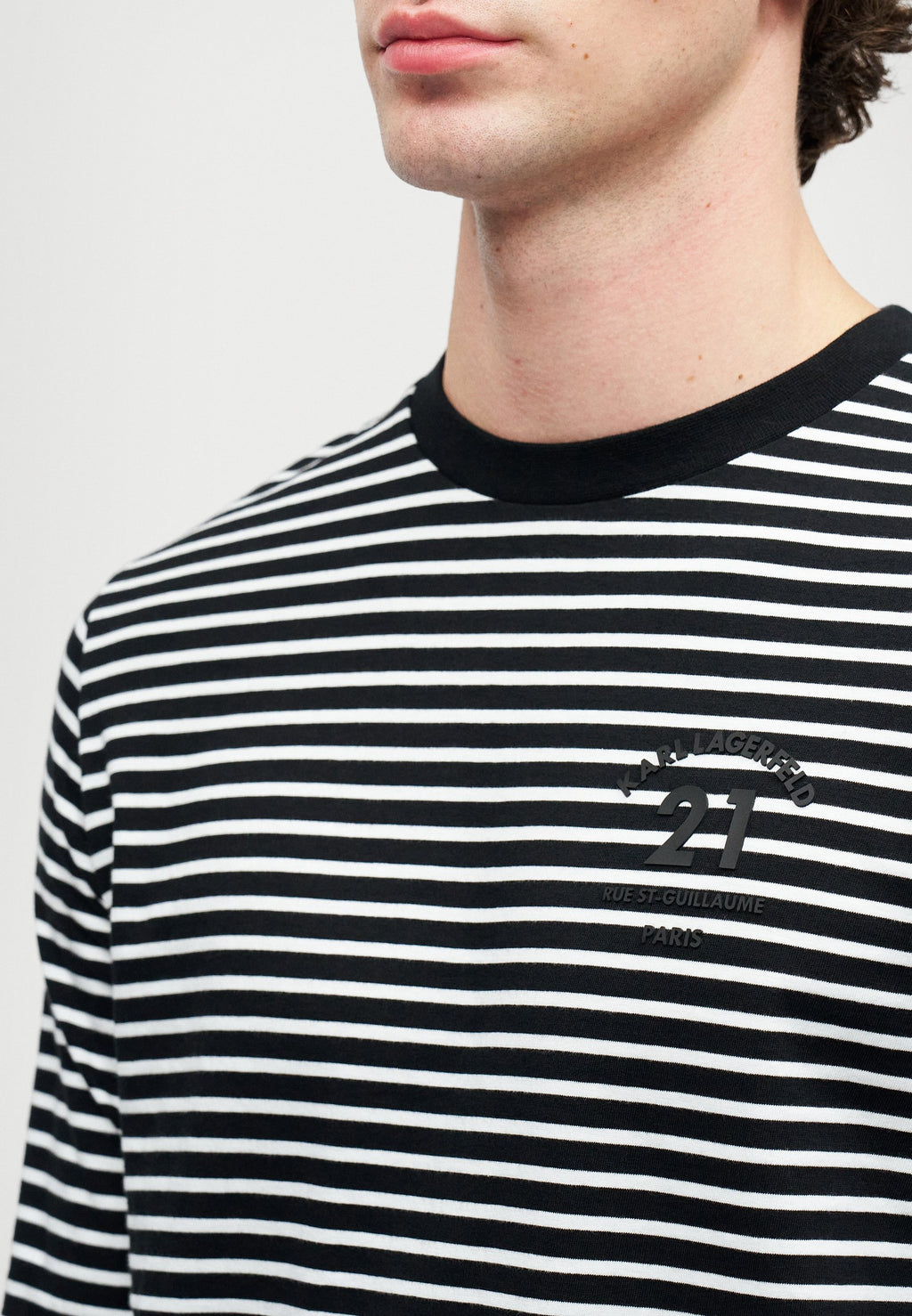  CREWNECK Media 6