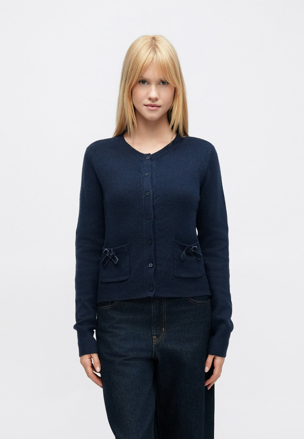 Hollister Co. WEBEX CLOUD CREW