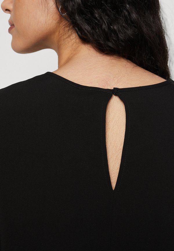 Vero Moda Petite VMLILOU O NECK DETAIL