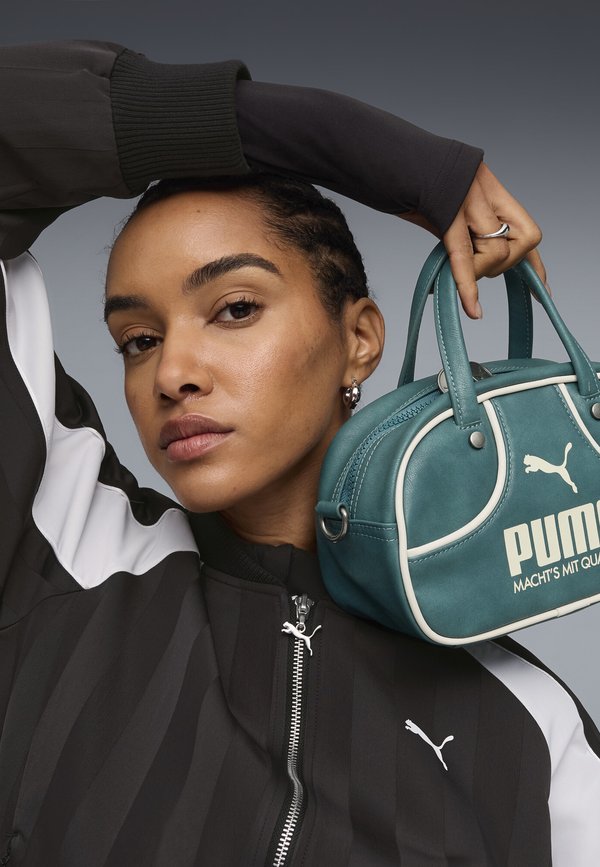 Puma PUMA 1976 ARCHIVE 2,5 L MINI-TRAGETASCHE UNISEX - Handbag - emerald ice alpine snow