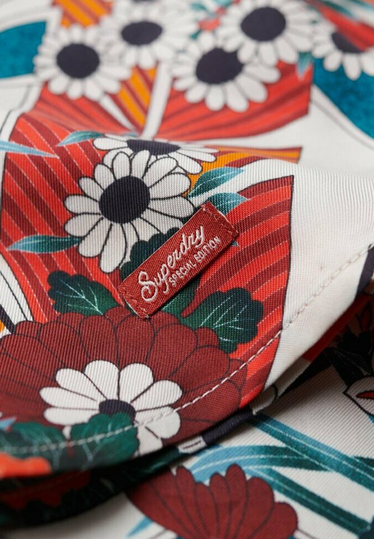 Superdry & Co PRINTED MINI SLIP