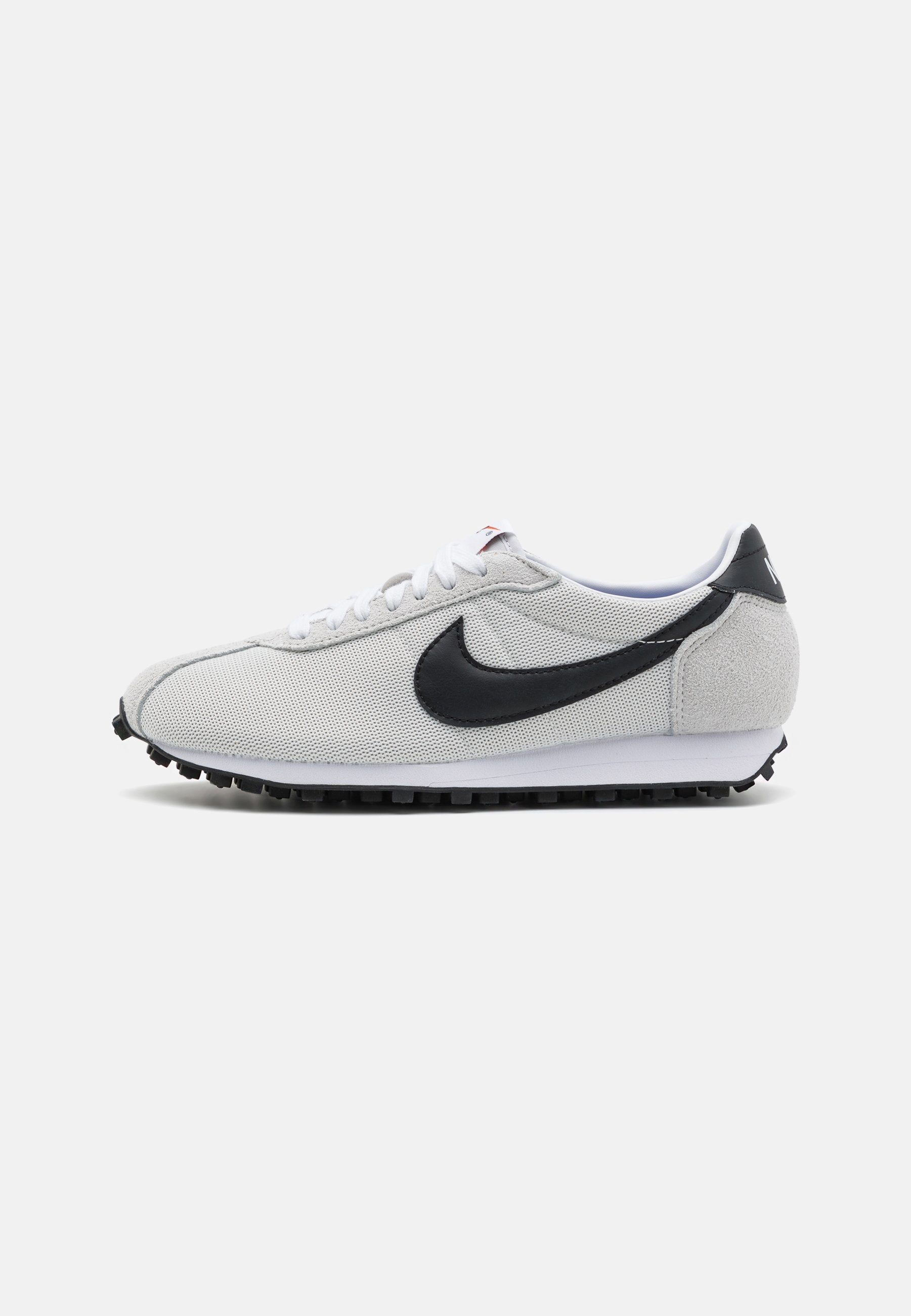 Nike Sportswear LD 1000