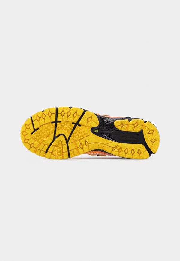 New Balance U1906 UNISEX