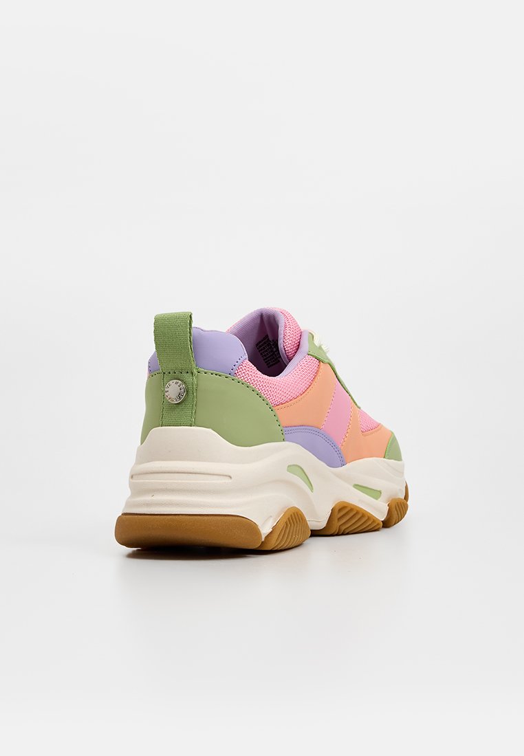 Steve Madden JDRAGON