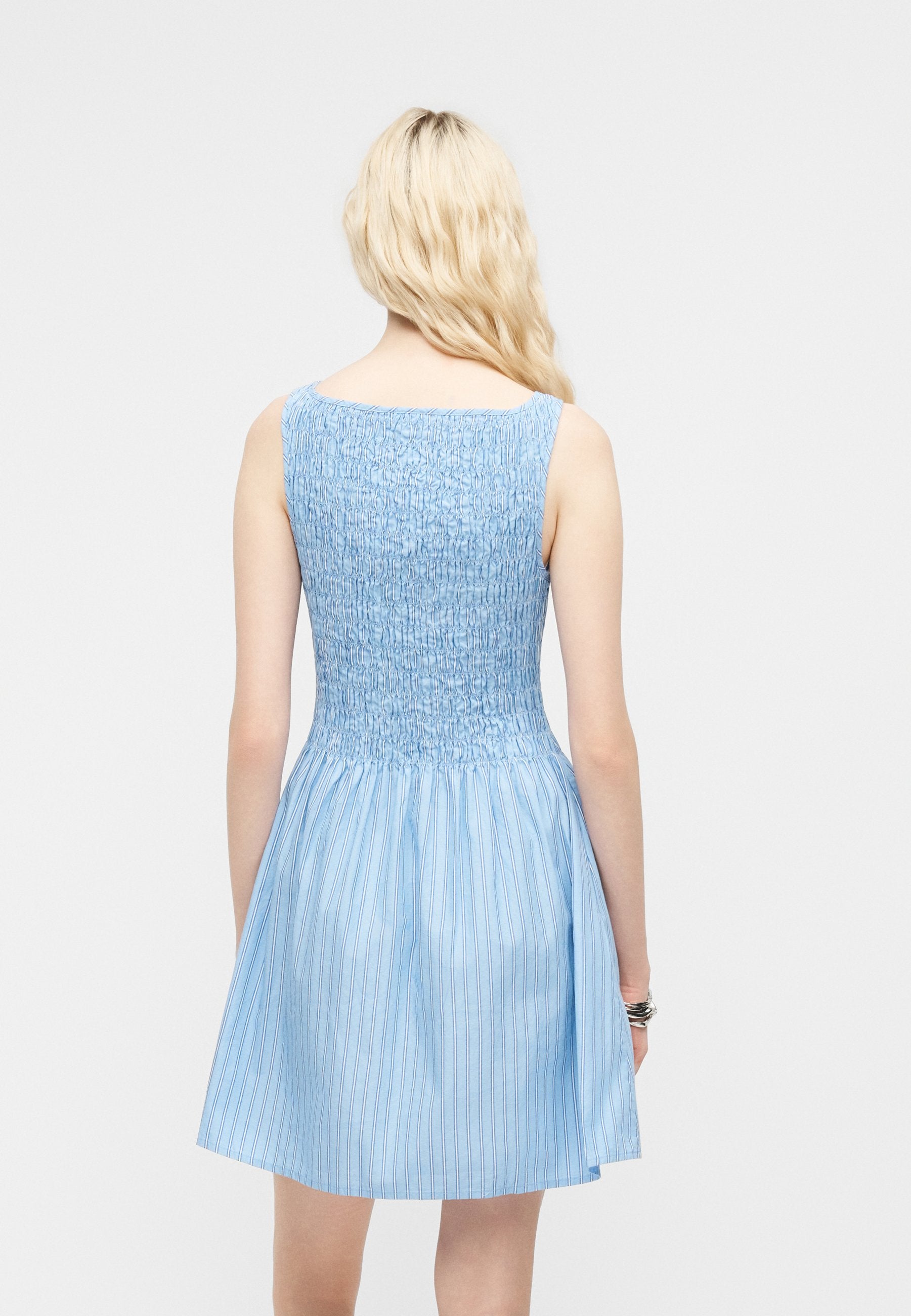 GAP SMOCKED DRESS