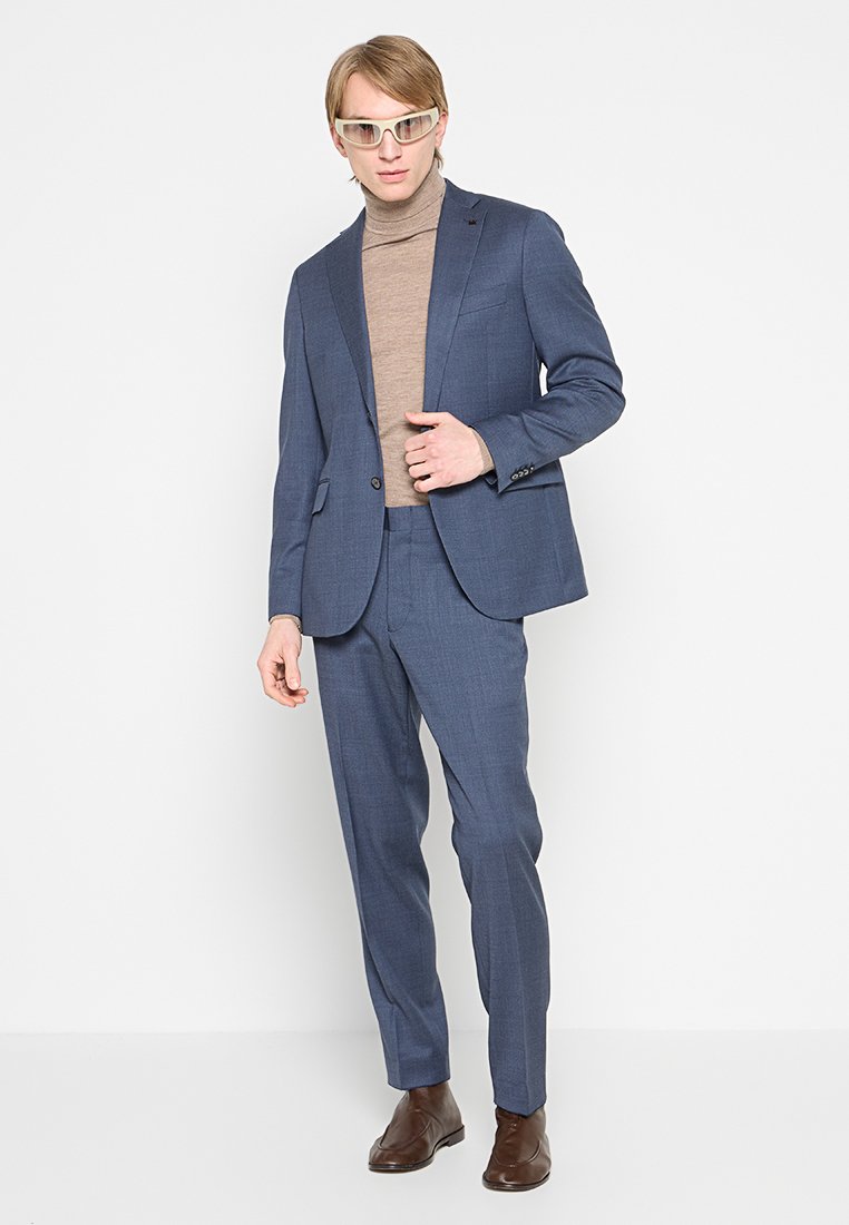 Michael Kors SLIM FIT