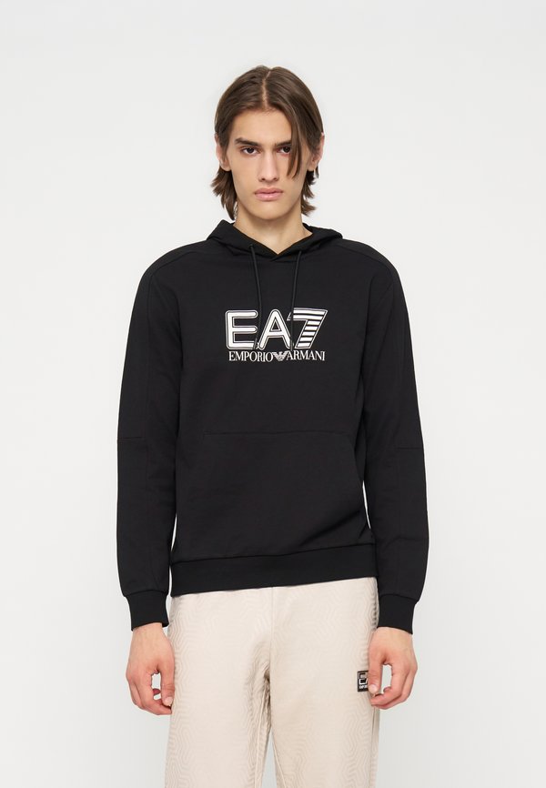 EA7 Emporio Armani