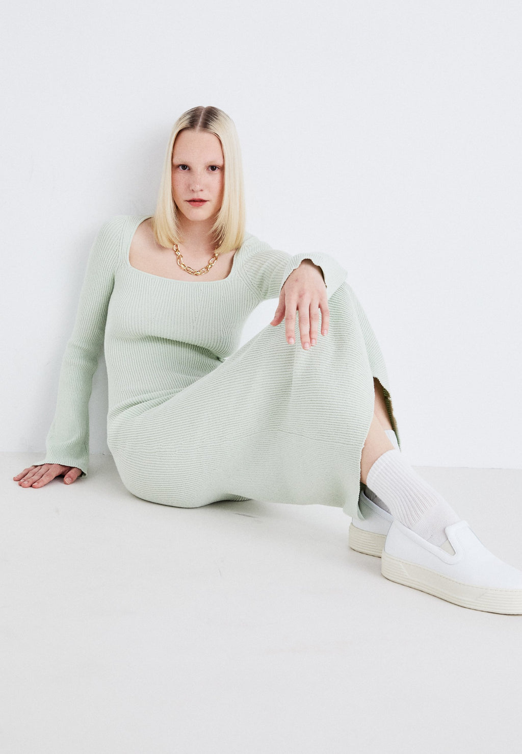 Gina Tricot MIDI DRESS