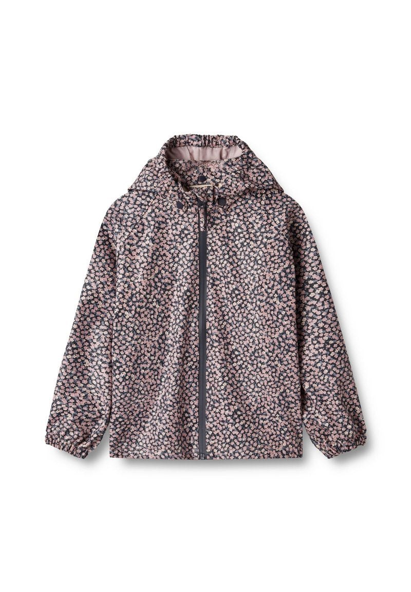 Wasserabweisende Blumenjacke mit Kapuze, die ein pink-schwarzes Muster aufweist. Sie hat elastische Bündchen und einen Frontreißverschluss. Leichtes Material mit glatter Textur.