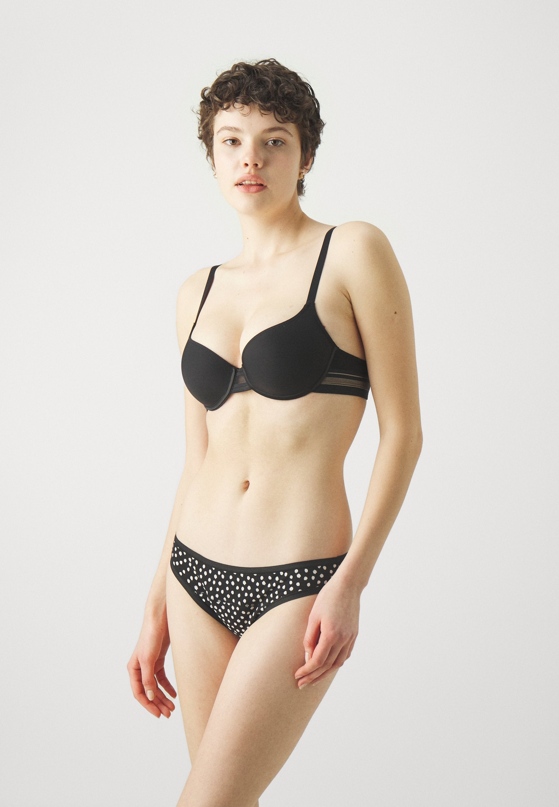 Marks & Spencer PERIOD KIT 5 PACK