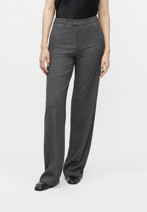 Vero Moda Tall VMTEXAS STRAIGHT PANT - Trousers - dark grey melange