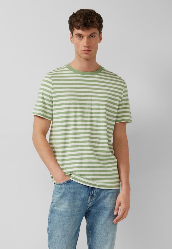 s.Oliver T-SHIRT - Print T-shirt - salbeigrün