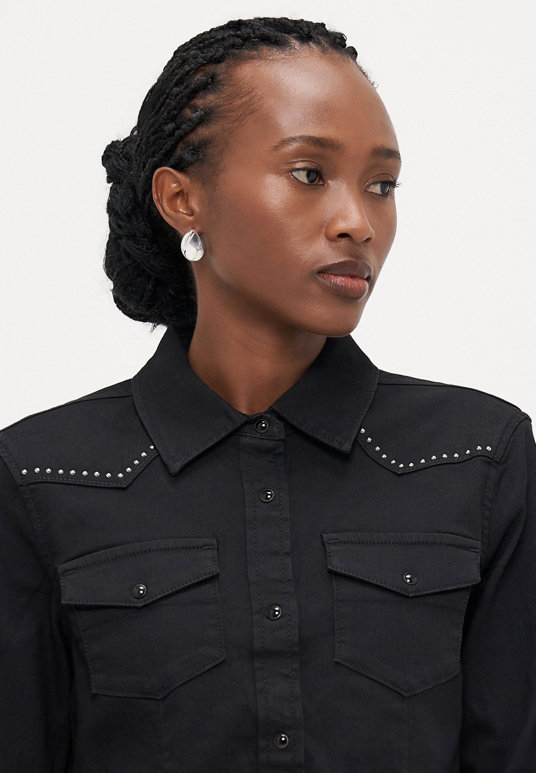 ONLSASIA STUD SHIRT  Media 5