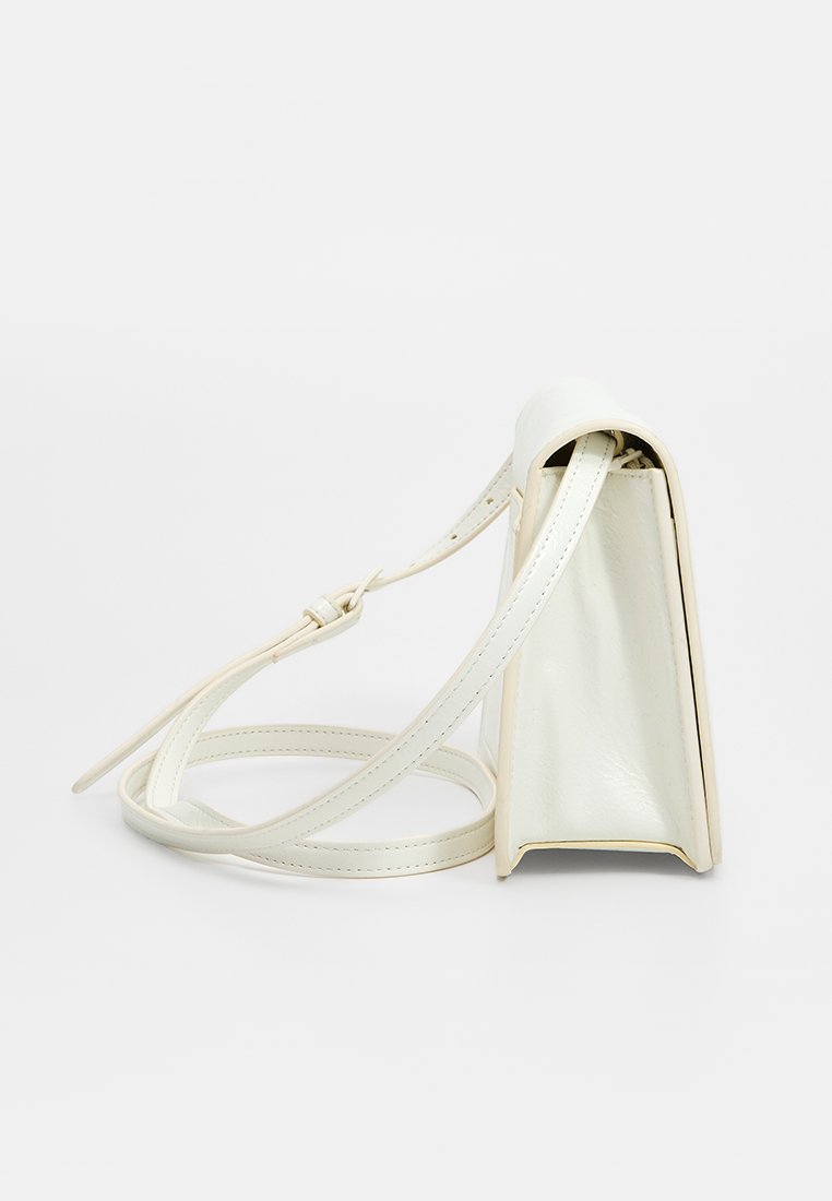 N°21 BAGS