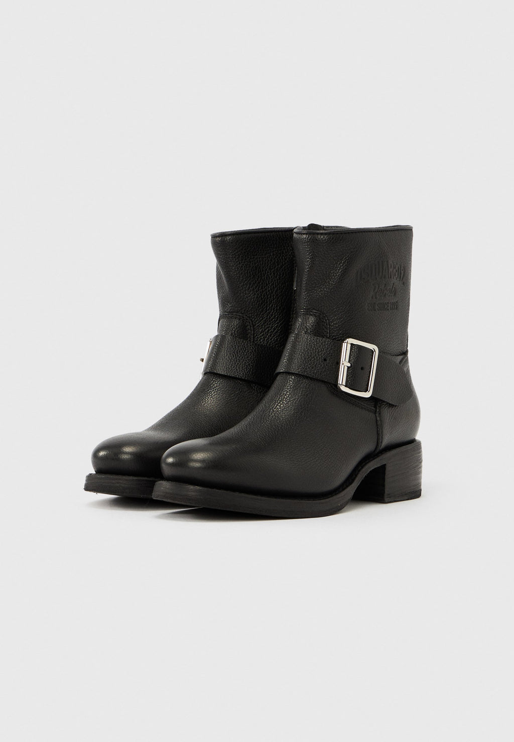 Dsquared2