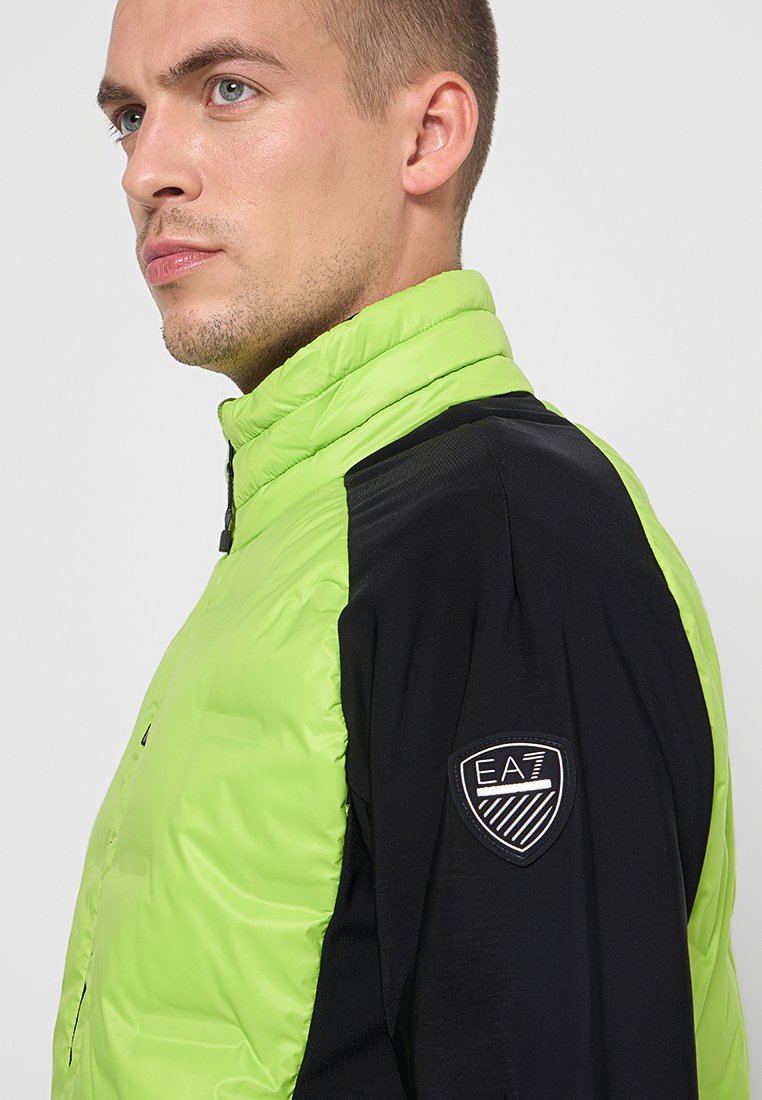 EA7 Emporio Armani Übergangsjacke Media 4