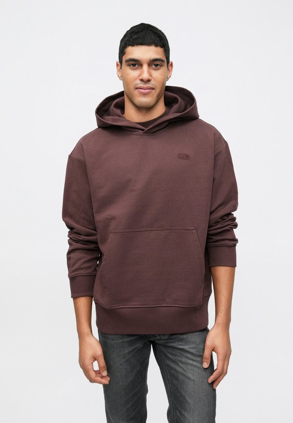 Diesel MACS HOOD MEGOVAL