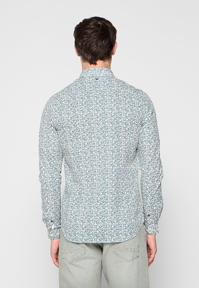 Petrol Industries SLIM FIT