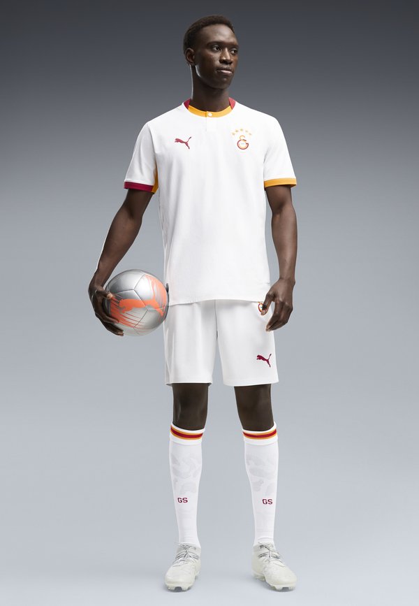 Puma GALATASARAY S.K. 26/27 SHORTS - Club wear - white-dark cherry-summer sunset