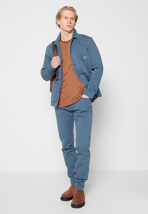 PS Paul Smith REGULAR FIT