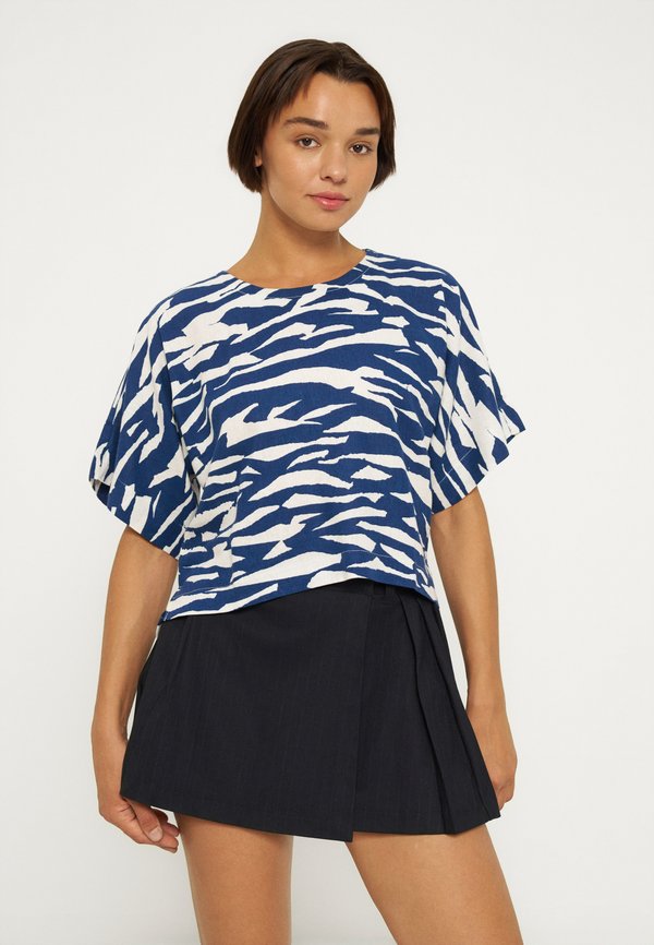 DKNY