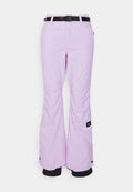 Lila Skihosen mit einem ausgestellten Design, verstellbarem schwarzen Gürtel und elastischen Bündchen. Mit einem Logo-Aufnäher an der Seite. Wasserdichtes Material.