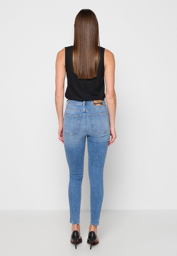 Diesel 1984 SLANDY-HIGH
