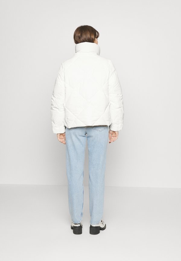 Calvin Klein TRANSFORM PADDED JACKET