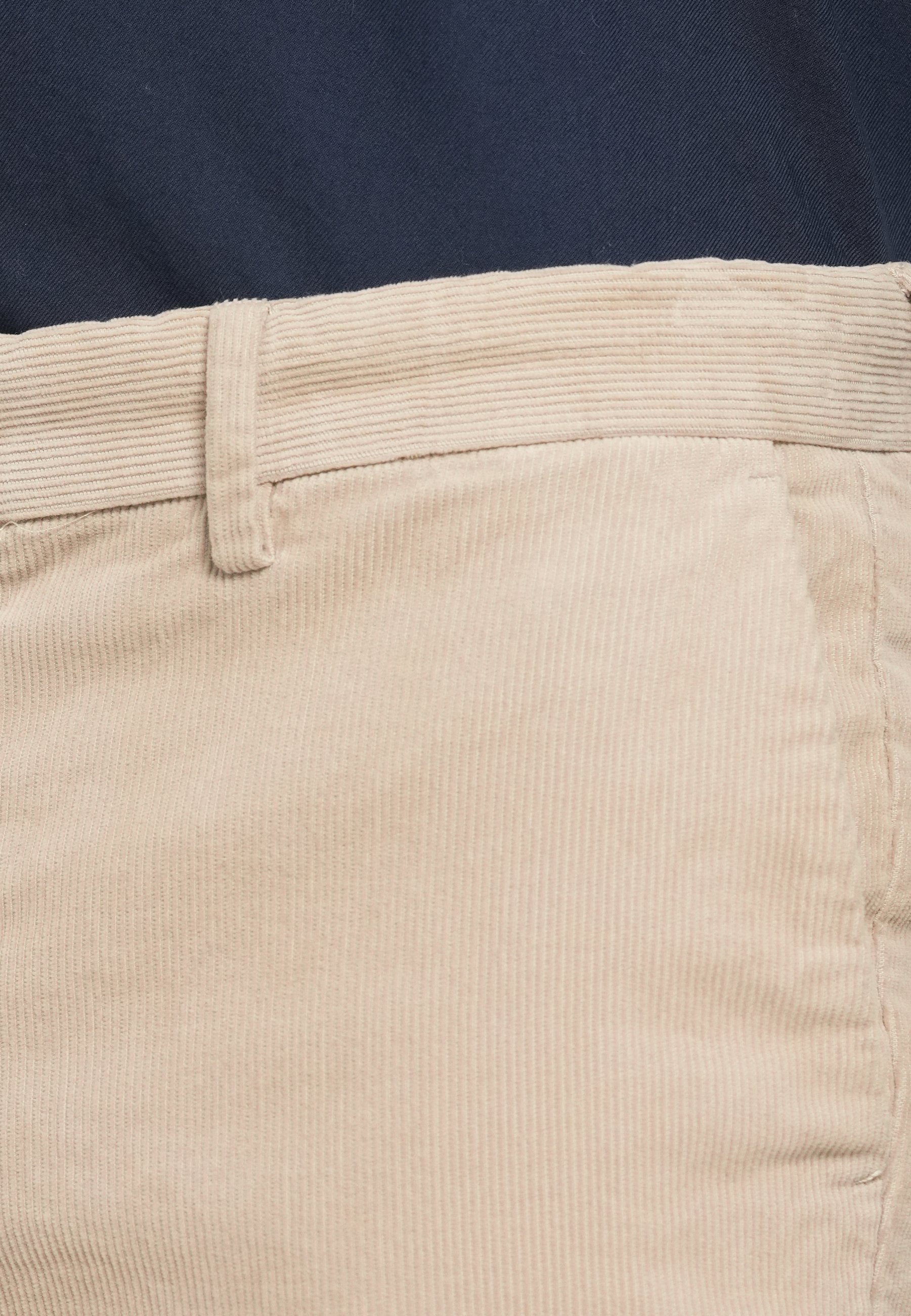 Hackett London