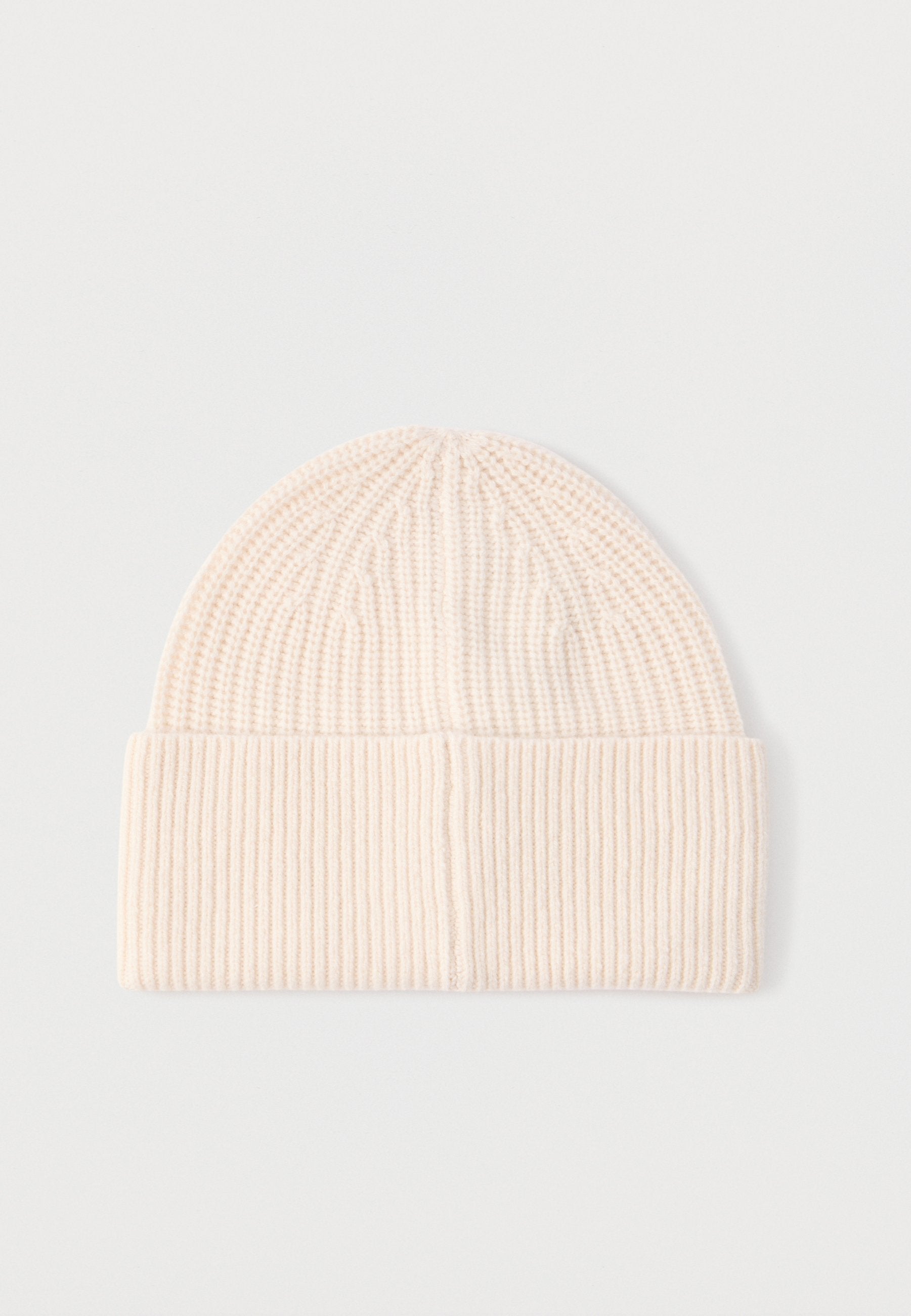CASHMERE BLEND LOGO EMBROIDERY BEANIE Media 2