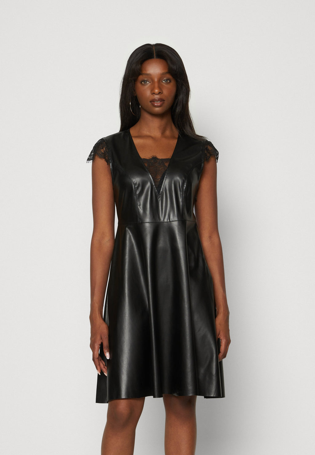 ONLMINJA DRESS Media 3