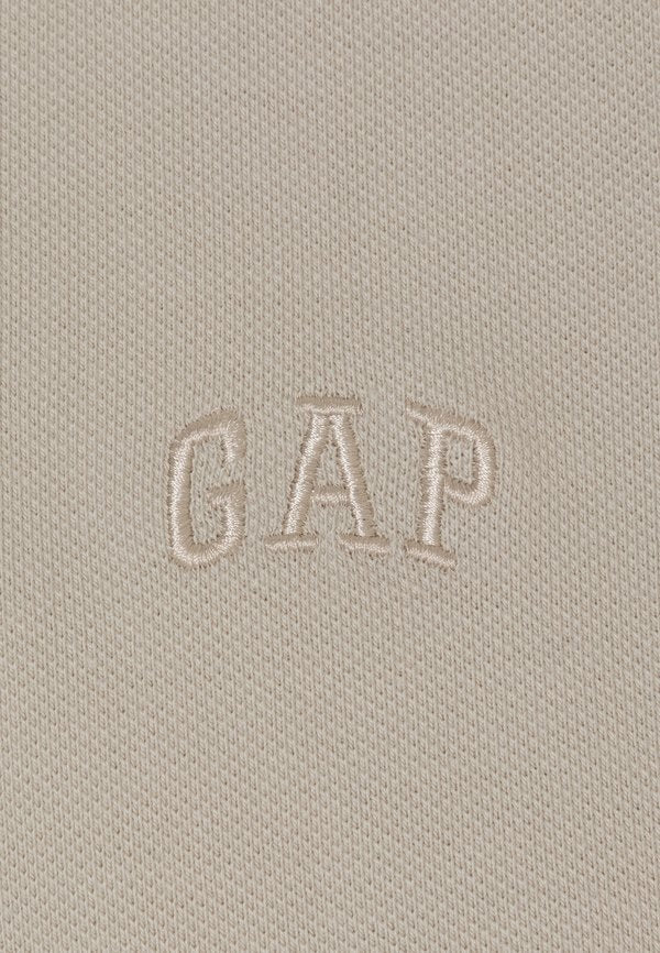 GAP LOGO