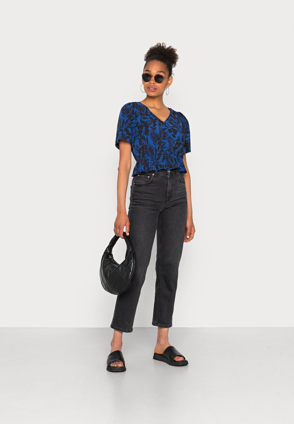 VILA VICHALLE V NECK