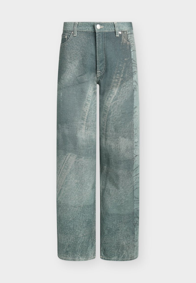 SAHARPER JEANS  Media 1