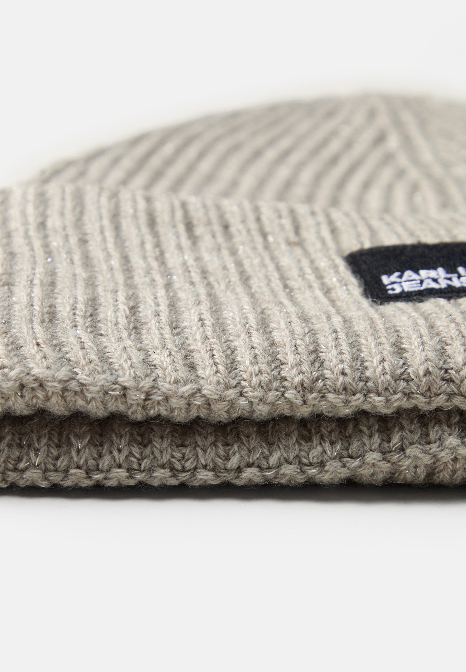 LONG BEANIE UNISEX Media 3