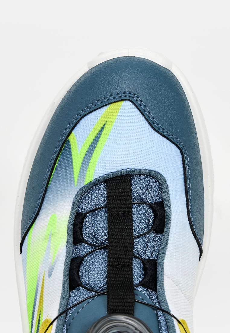 Superfit KICKS
