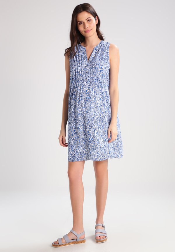 GAP Maternity