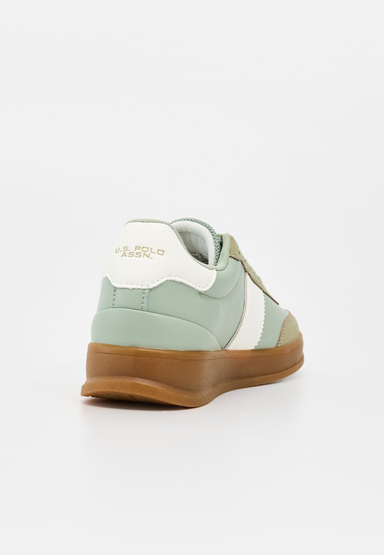 U.S. Polo Assn. CAMPYW